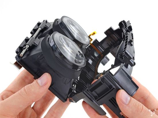探索虚拟现实之秘 HTC Vive完整拆解多图赏